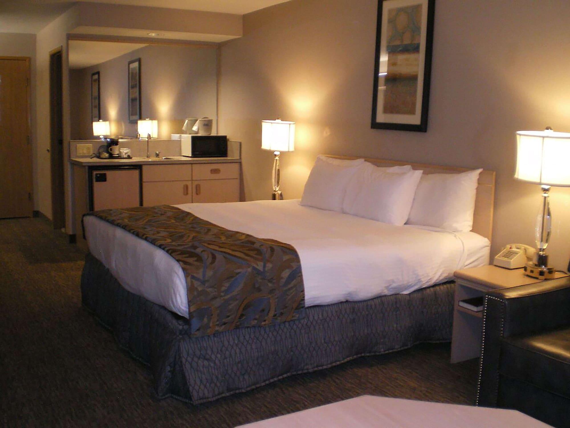 Shilo Inn Suites Hotel - Nampa Suites Экстерьер фото