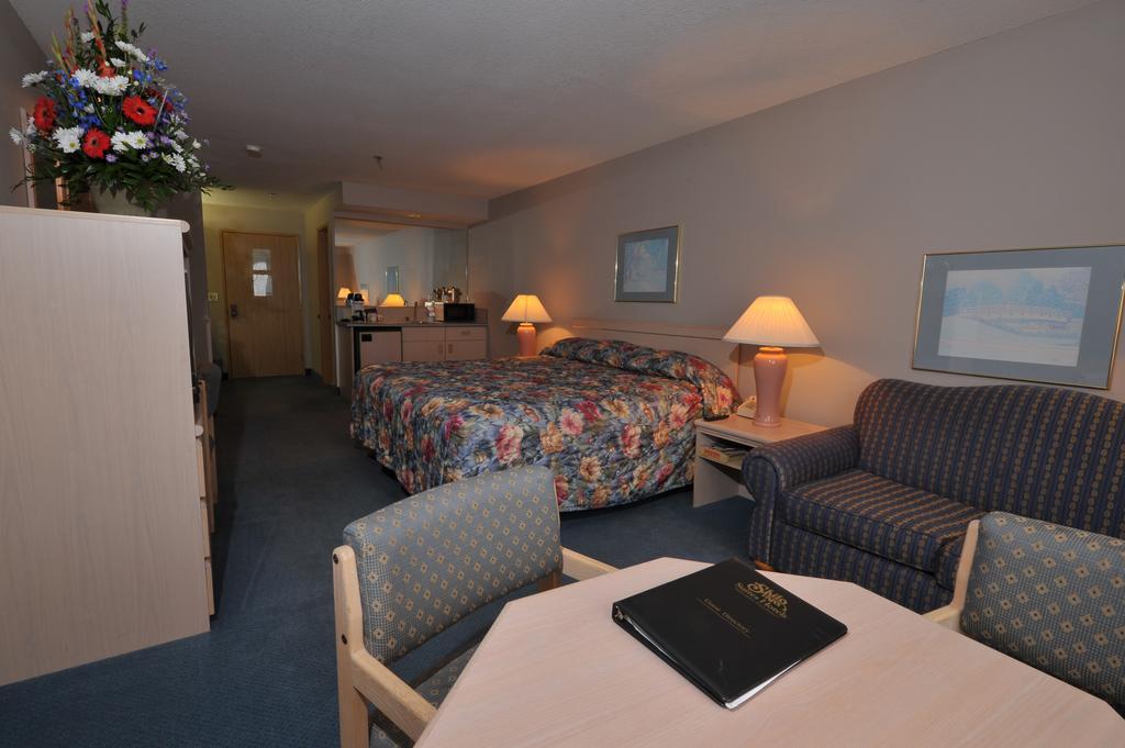 Shilo Inn Suites Hotel - Nampa Suites Экстерьер фото